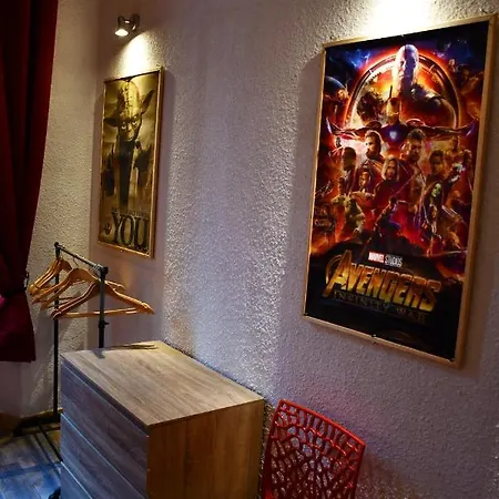 アパート L'aparte H24,cosy,port,plage,wifi,netflix ラ・セーヌ・シュル・メール