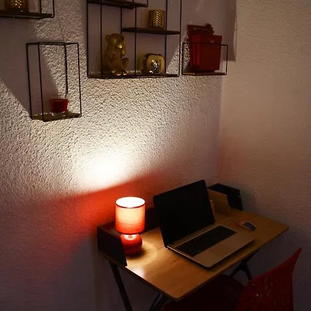 L'aparte H24,cosy,port,plage,wifi,netflix
