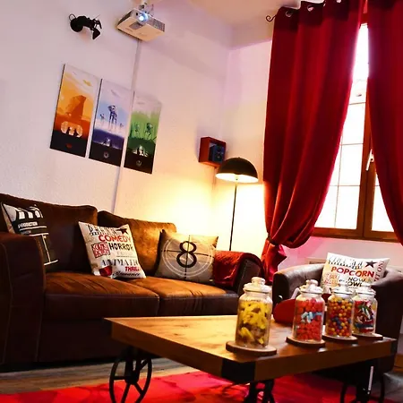 アパート L'aparte H24,cosy,port,plage,wifi,netflix ラ・セーヌ・シュル・メール